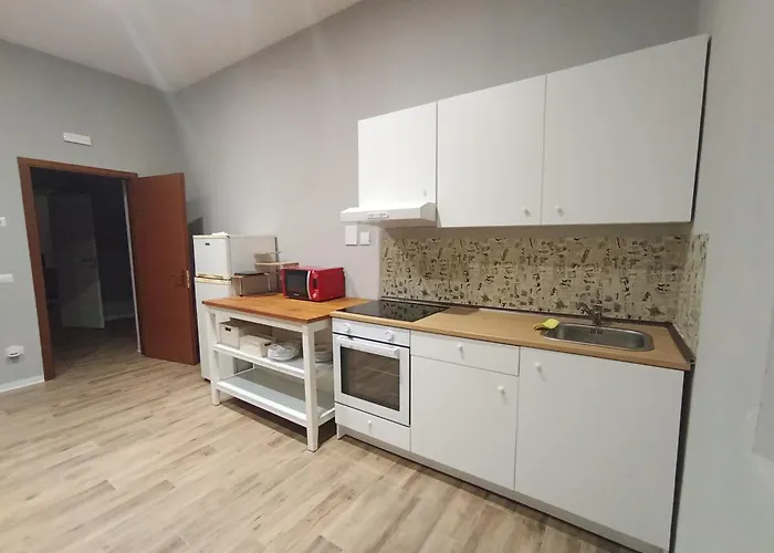 Casa Nel Borgo Di Capraia