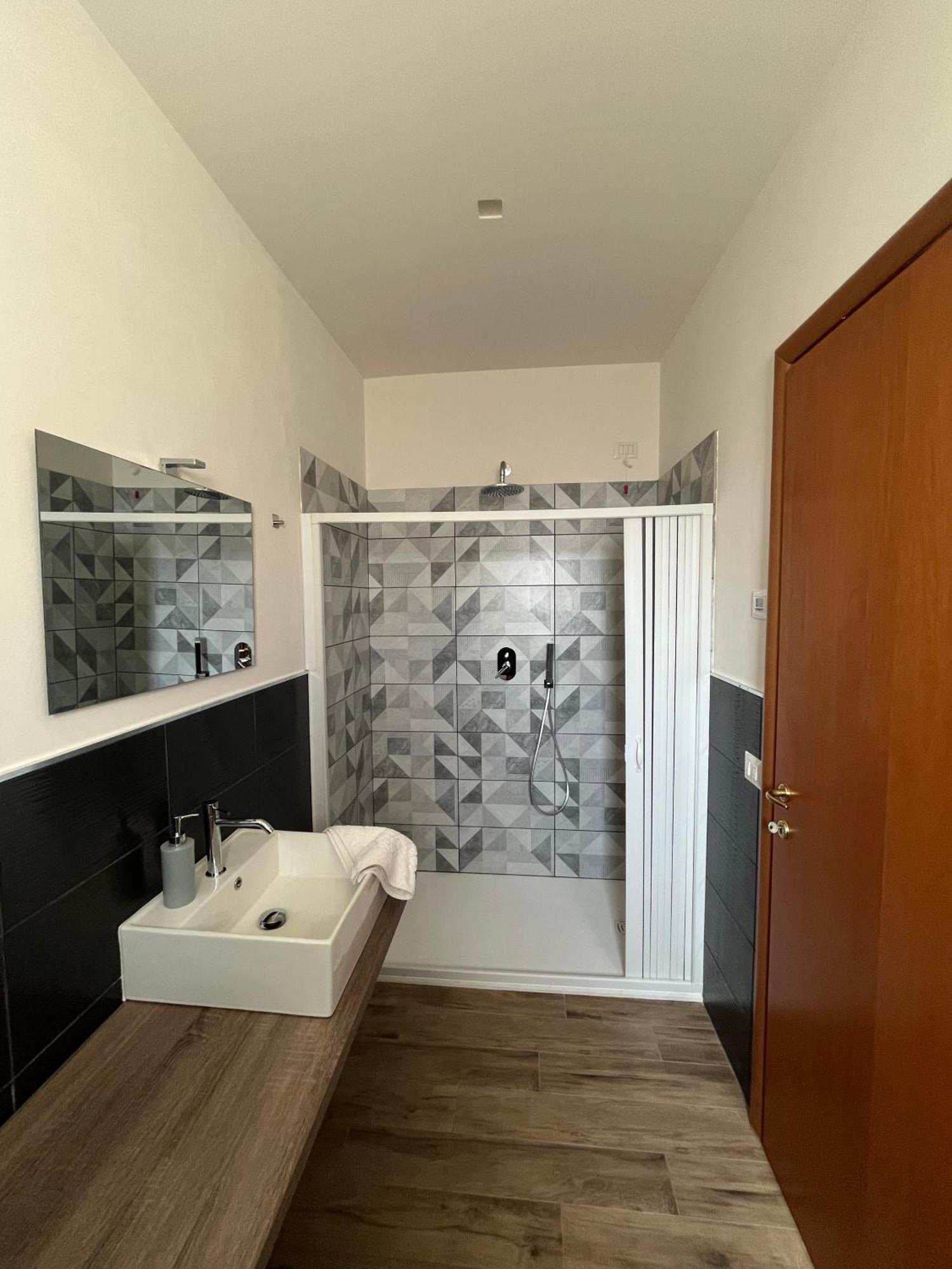Casa Nel Borgo Di Capraia Montelupo Fiorentino