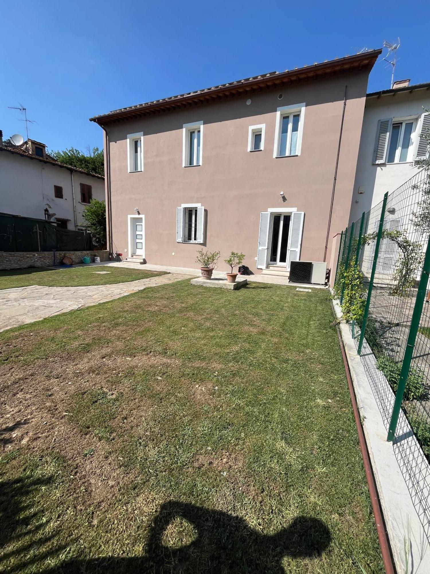 Casa Nel Borgo Di Capraia Privatunterkunft